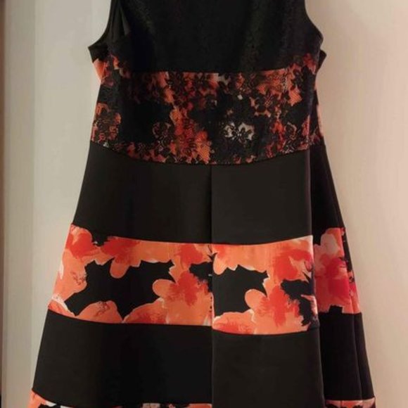 Cocktail Dress - Picture 2 of 2